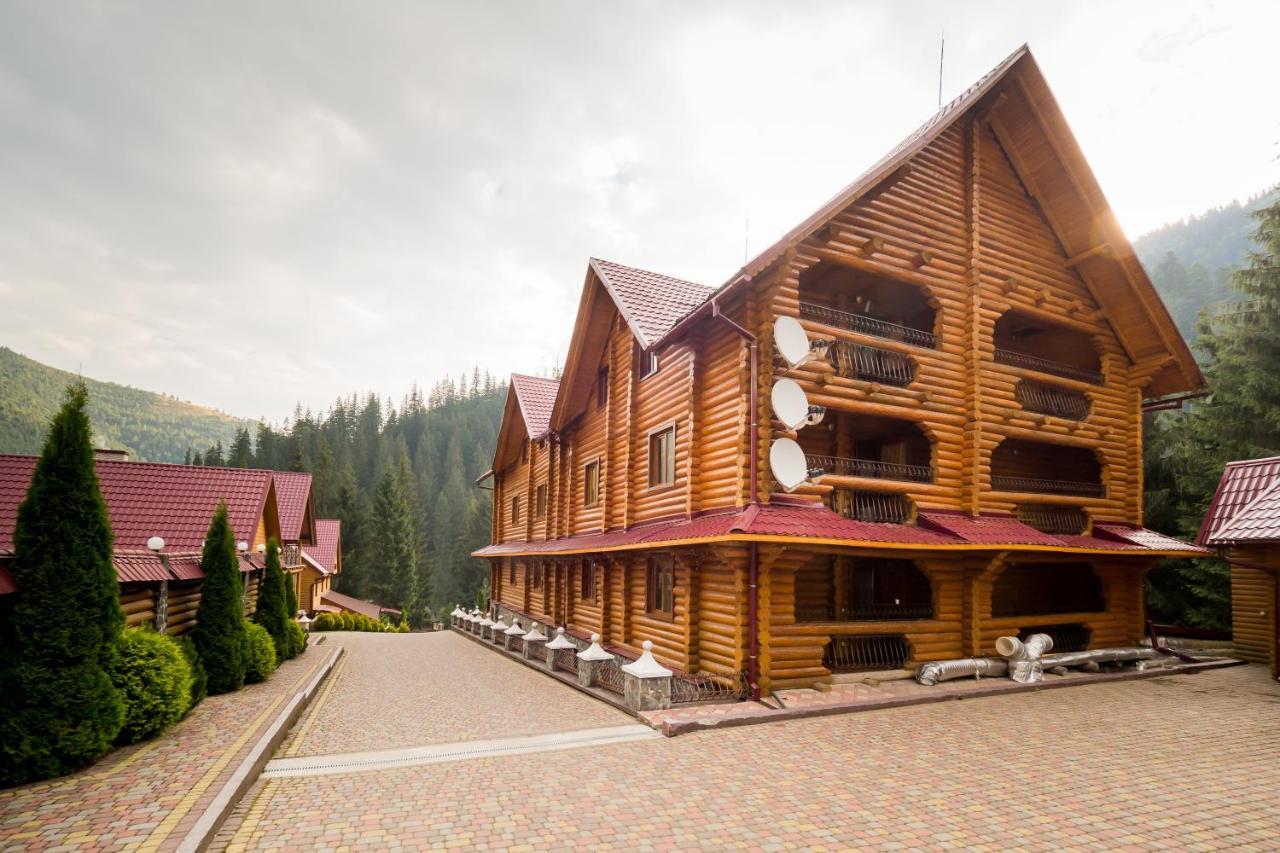Арніка Hotel Synevyrsʼka Polyana Exterior foto