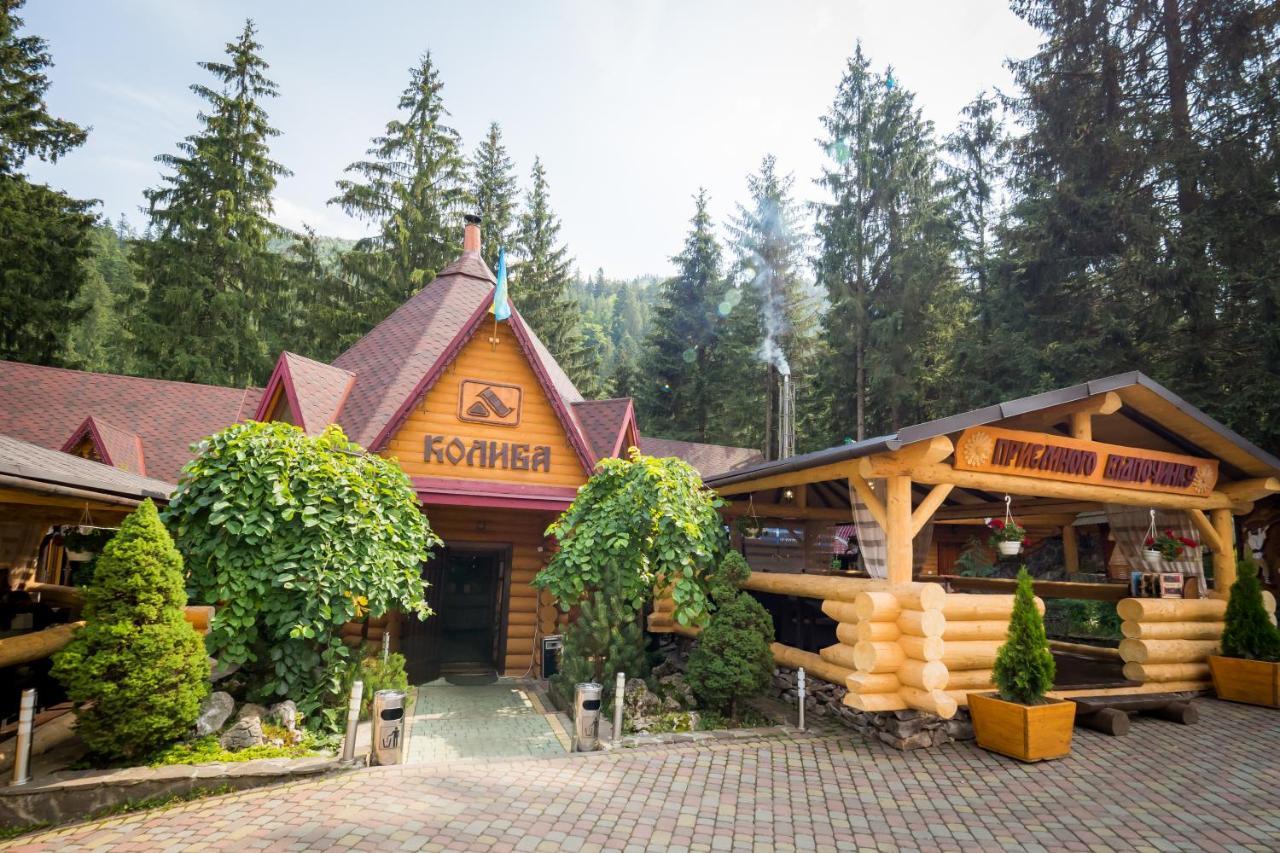 Арніка Hotel Synevyrsʼka Polyana Exterior foto